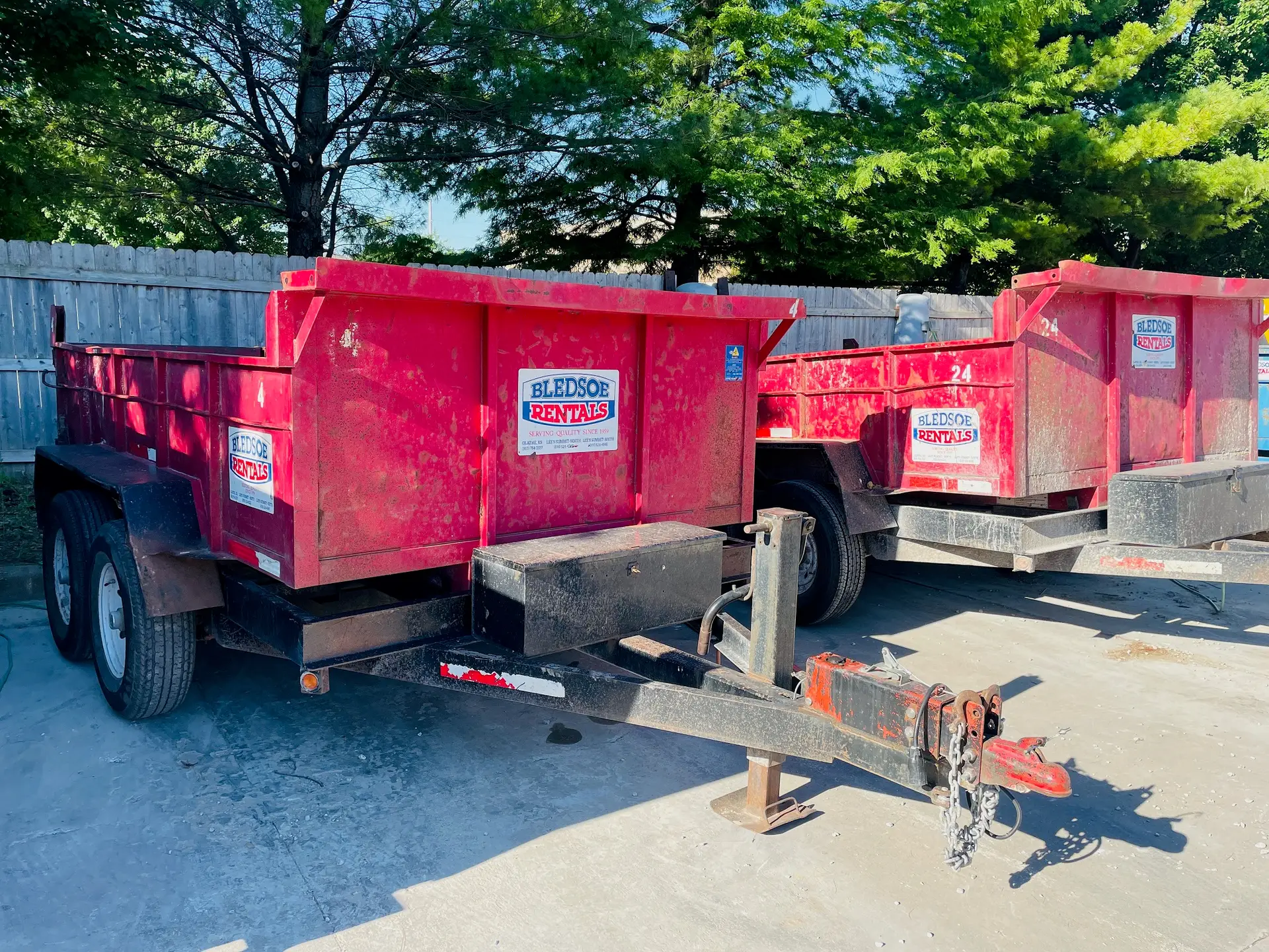 red dump trailer rental